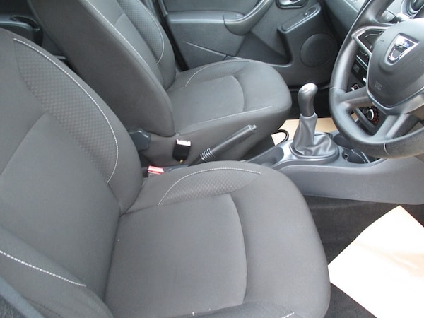 Used Dacia Duster 2018 for sale - 76304510: Photo 20