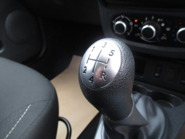 Used Dacia Duster 2018 for sale - 76304510: Photo 37