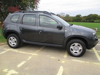 Used Dacia Duster 2018 for sale - 76304510: Photo 4