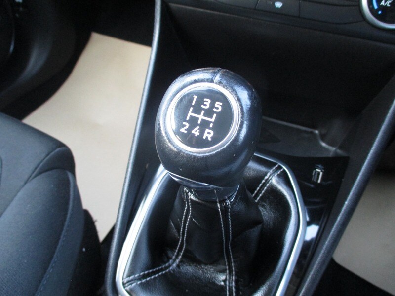 Used Ford Fiesta 2017 for sale - 77668128: Photo 41