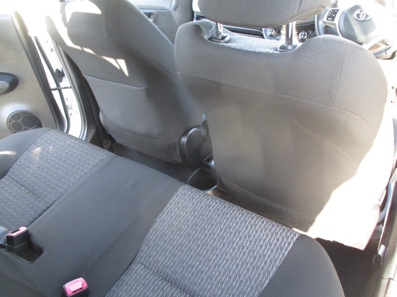 Used Toyota Yaris 2014 for sale - 76934969: Photo 24