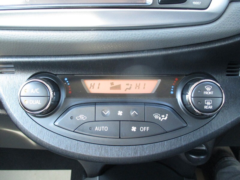 Used Toyota Yaris 2014 for sale - 76934969: Photo 40