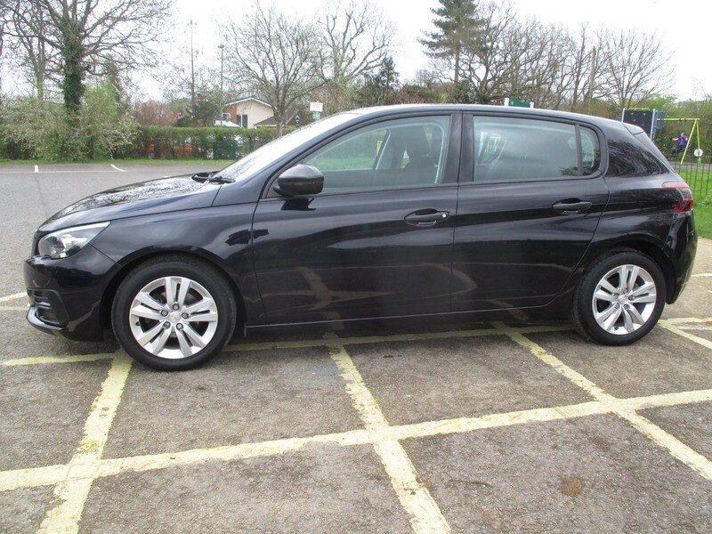 Used Peugeot 308 2017 for sale - 78140873: Photo 15