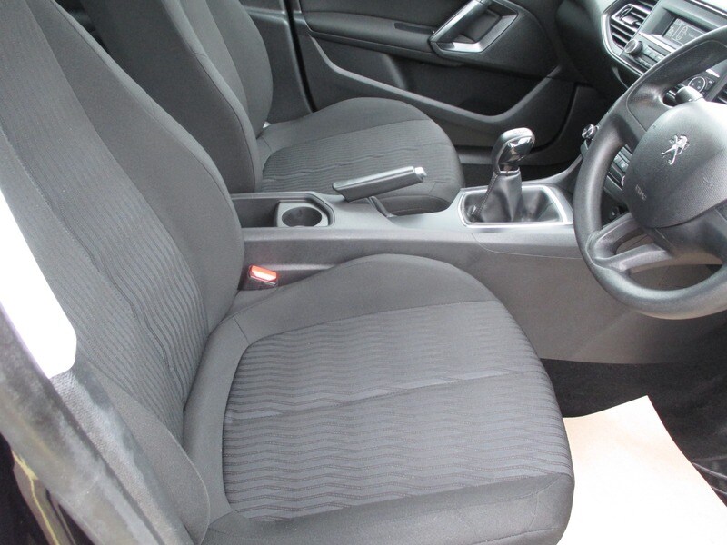 Used Peugeot 308 2017 for sale - 78140873: Photo 21