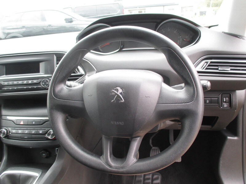 Used Peugeot 308 2017 for sale - 78140873: Photo 34