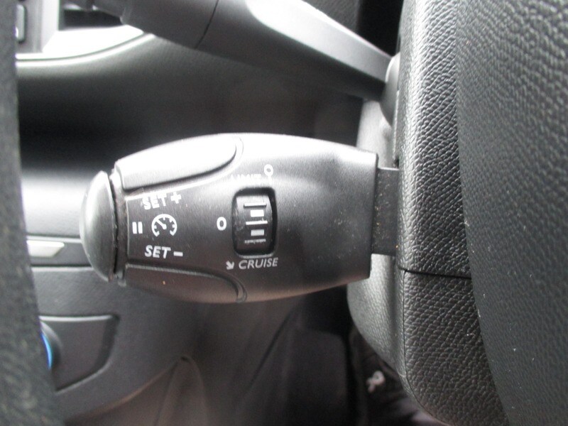 Used Peugeot 308 2017 for sale - 78140873: Photo 36