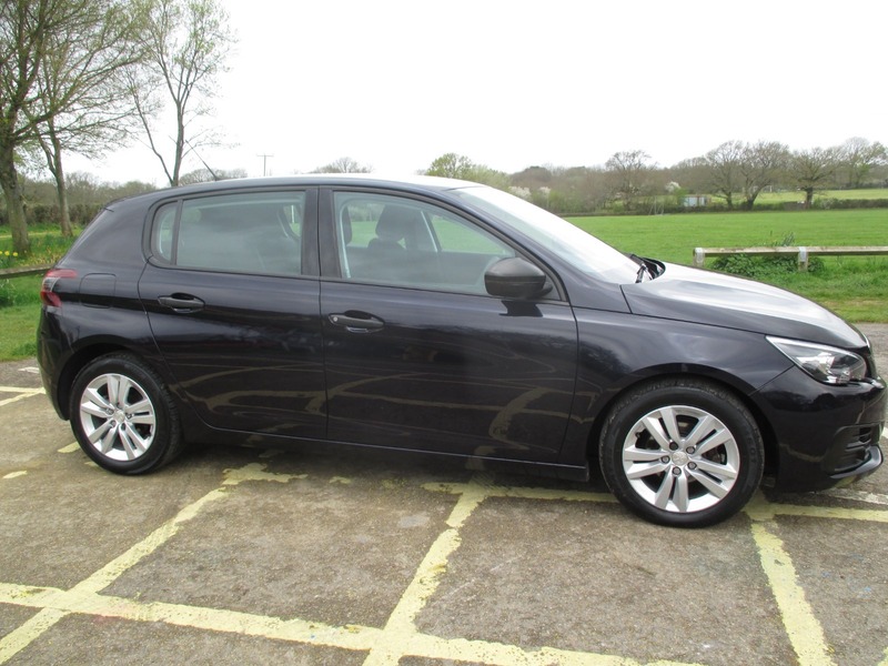 Used Peugeot 308 2017 for sale - 78140873: Photo 5