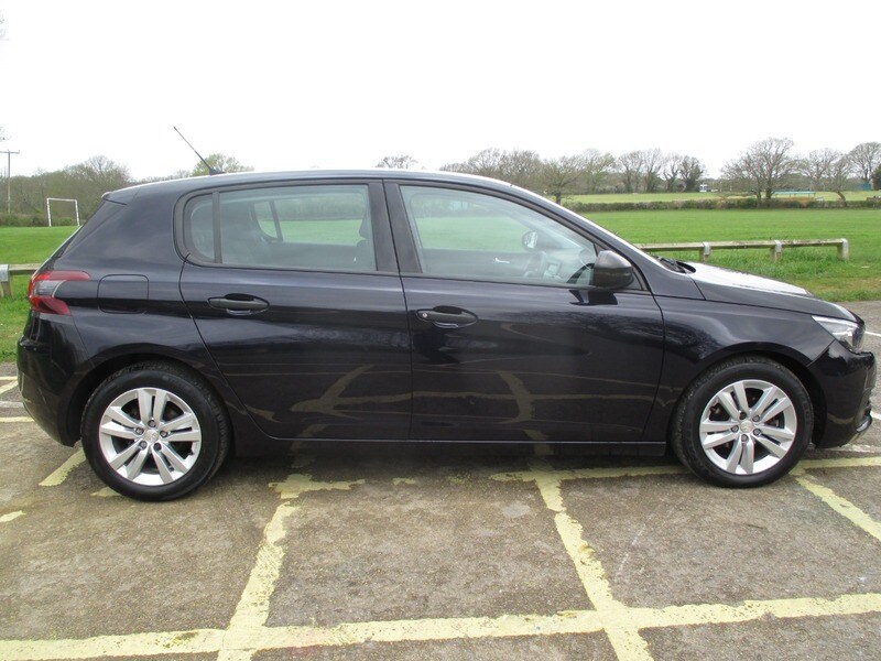 Used Peugeot 308 2017 for sale - 78140873: Photo 6