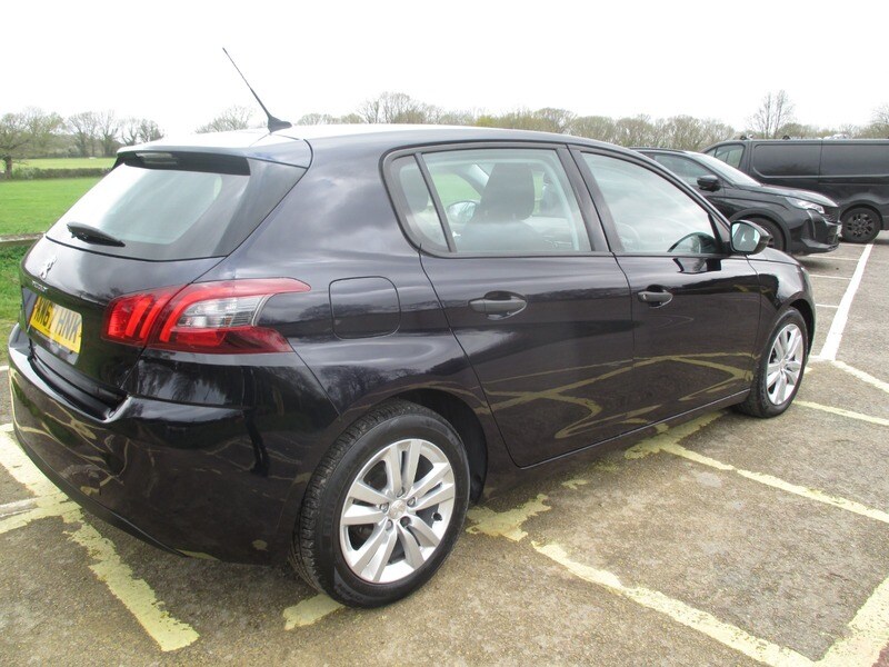 Used Peugeot 308 2017 for sale - 78140873: Photo 8
