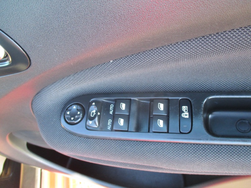 Used Citroen C3 Picasso 2016 for sale - 77056507: Photo 33