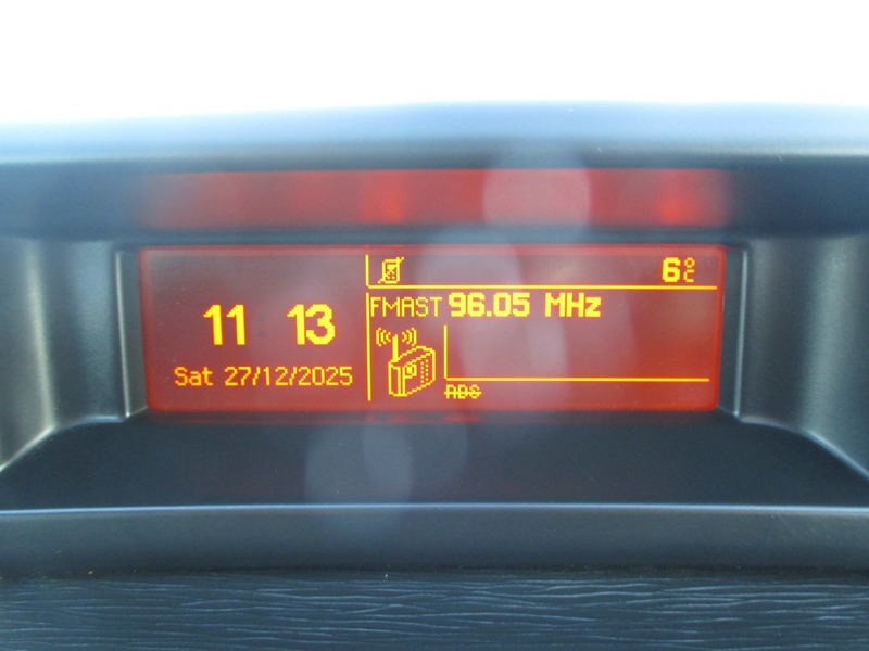 Used Citroen C3 Picasso 2016 for sale - 77056507: Photo 37