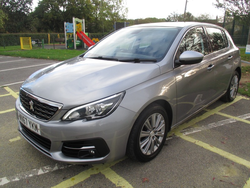 Used Peugeot 308 2017 for sale - 76368346: Photo 17