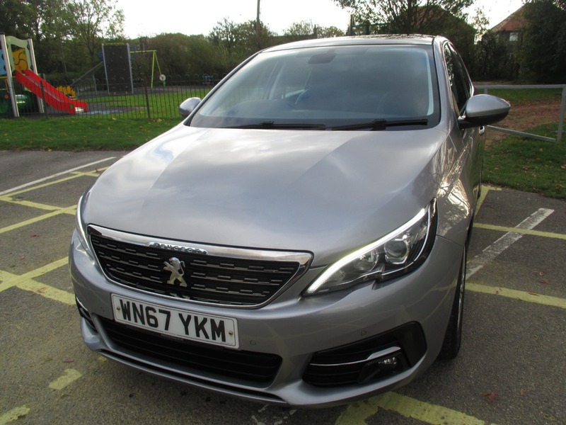 Used Peugeot 308 2017 for sale - 76368346: Photo 18