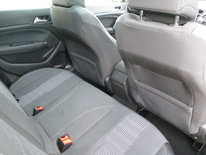 Used Peugeot 308 2017 for sale - 76368346: Photo 25