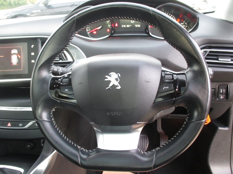 Used Peugeot 308 2017 for sale - 76368346: Photo 35