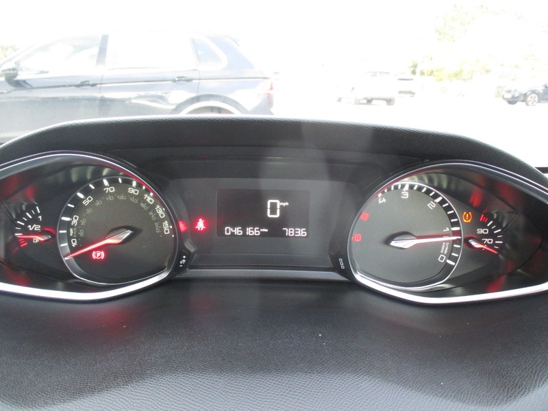 Used Peugeot 308 2017 for sale - 76368346: Photo 39
