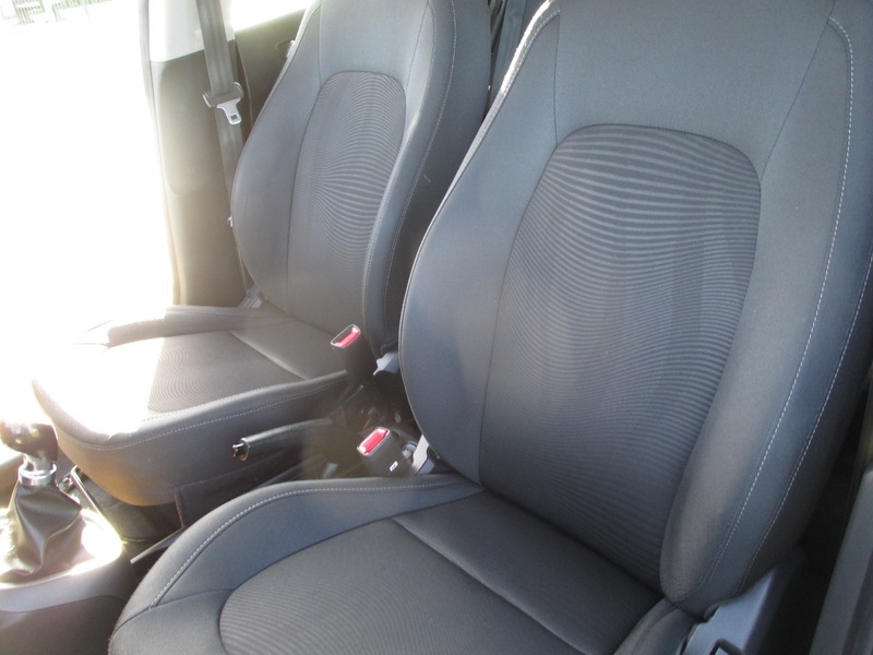 Used Hyundai i10 2018 for sale - 76380201: Photo 33