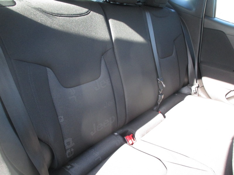 Used Jeep Renegade 2015 for sale - 78154635: Photo 24