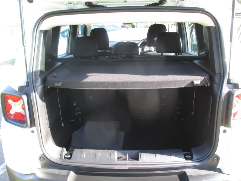 Used Jeep Renegade 2015 for sale - 78154635: Photo 27