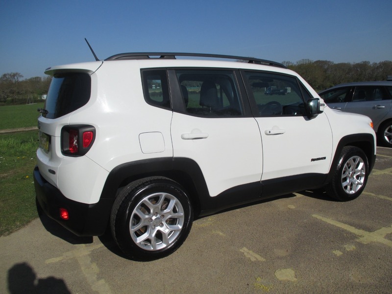 Used Jeep Renegade 2015 for sale - 78154635: Photo 8