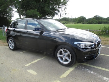 Used BMW 1 Series 2018 for sale - 79073036: Photo