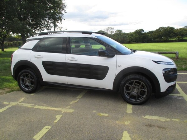Used Citroen C4 Cactus 2015 for sale - 76192731: Photo 4