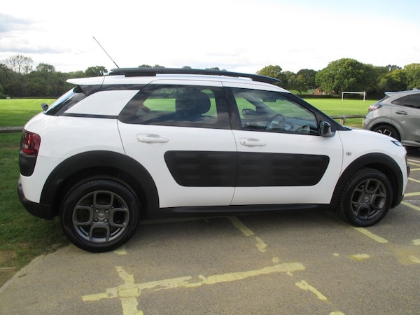 Used Citroen C4 Cactus 2015 for sale - 76192731: Photo 6