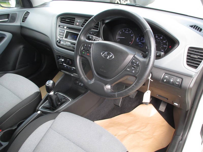 Used Hyundai i20 2016 for sale - 78031324: Photo 21