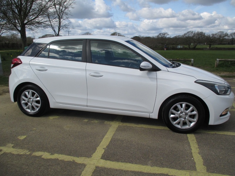 Used Hyundai i20 2016 for sale - 78031324: Photo 5