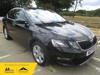 Used Skoda Octavia 2017 for sale - 79574869: Photo