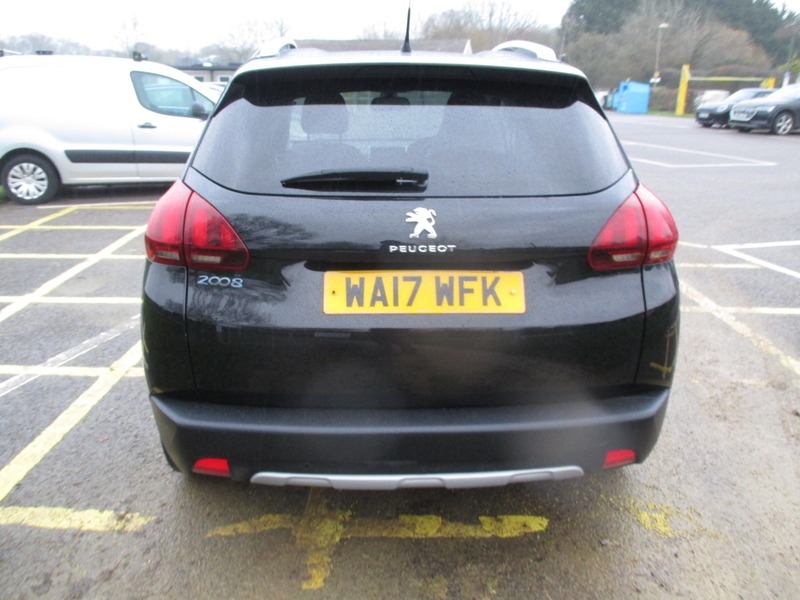 Used Peugeot 2008 2017 for sale - 76950877: Photo 10