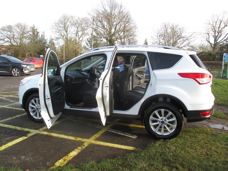 Used Ford Kuga 2015 for sale - 77118281: Photo 13