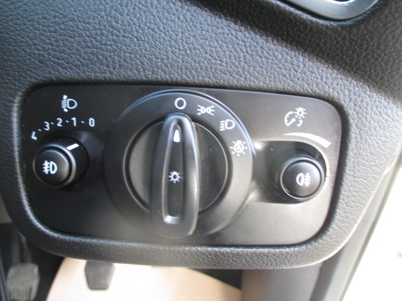 Used Ford Kuga 2015 for sale - 77118281: Photo 33