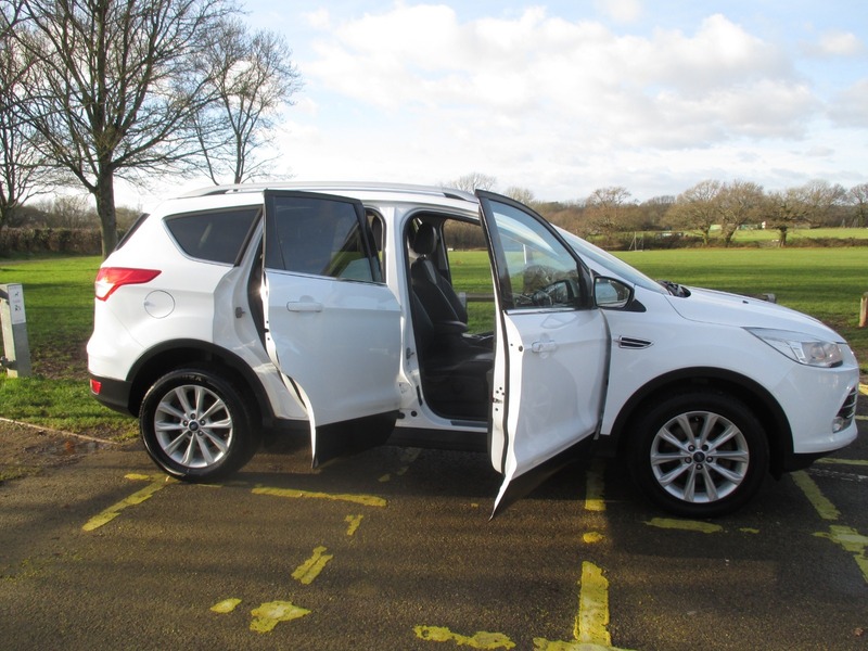 Used Ford Kuga 2015 for sale - 77118281: Photo 5