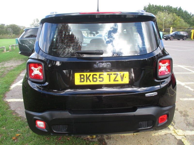 Used Jeep Renegade 2015 for sale - 76368352: Photo 10