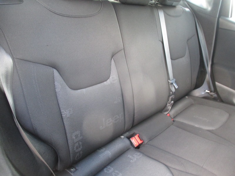 Used Jeep Renegade 2015 for sale - 76368352: Photo 23