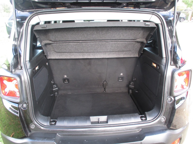 Used Jeep Renegade 2015 for sale - 76368352: Photo 26