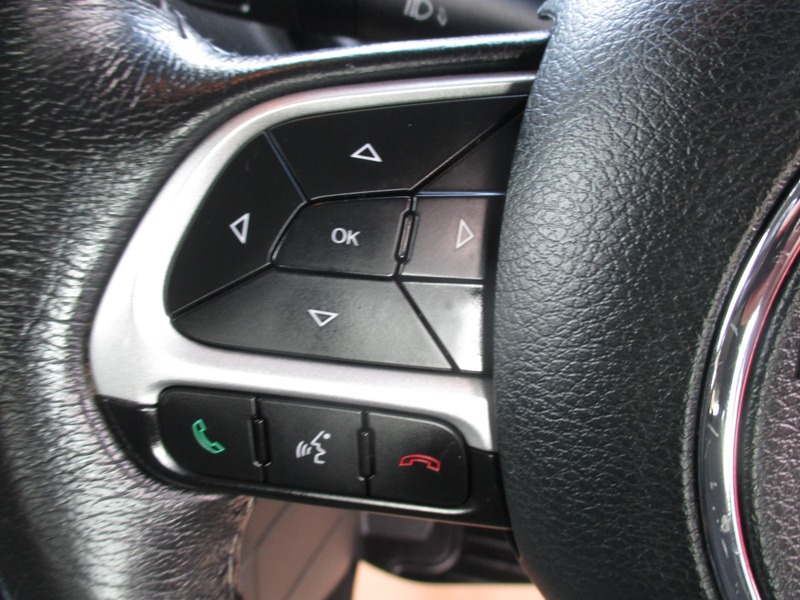 Used Jeep Renegade 2015 for sale - 76368352: Photo 37