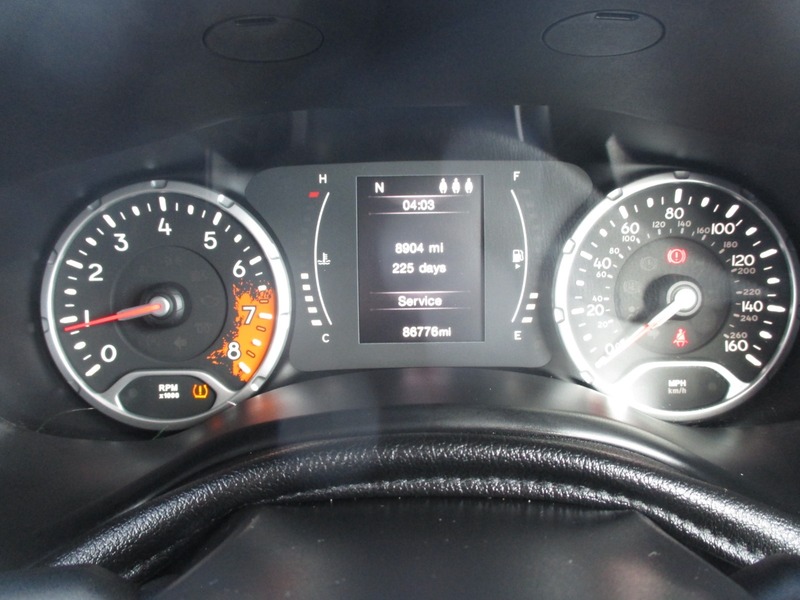 Used Jeep Renegade 2015 for sale - 76368352: Photo 38