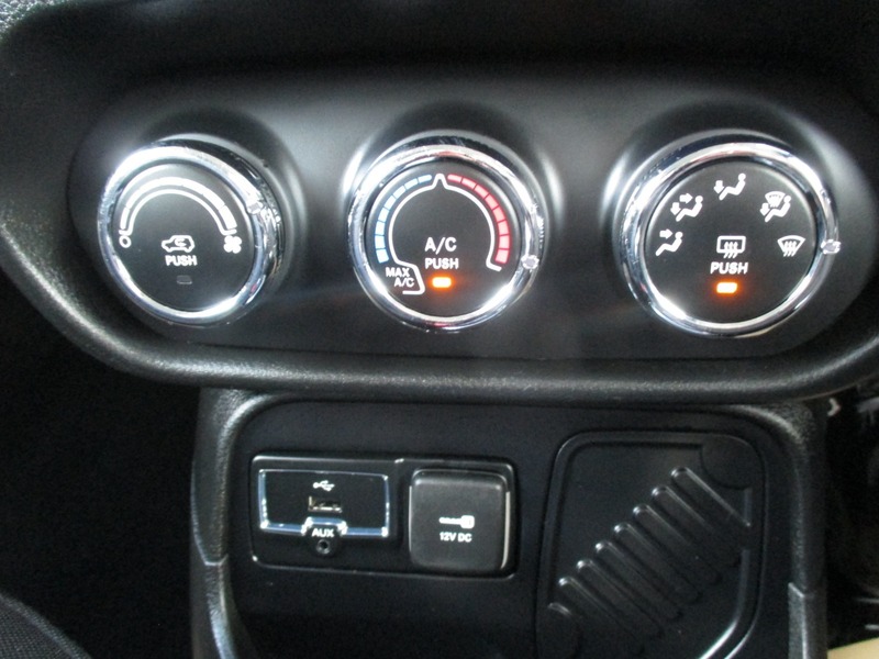 Used Jeep Renegade 2015 for sale - 76368352: Photo 43
