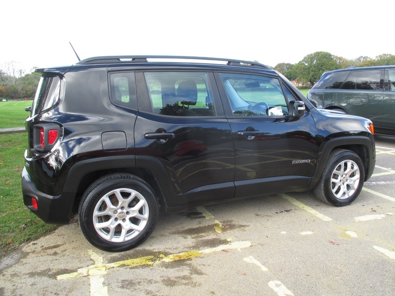 Used Jeep Renegade 2015 for sale - 76368352: Photo 6