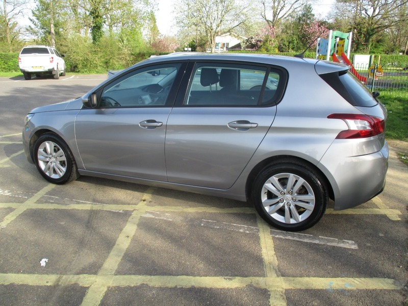 Used Peugeot 308 2015 for sale - 78168108: Photo 15