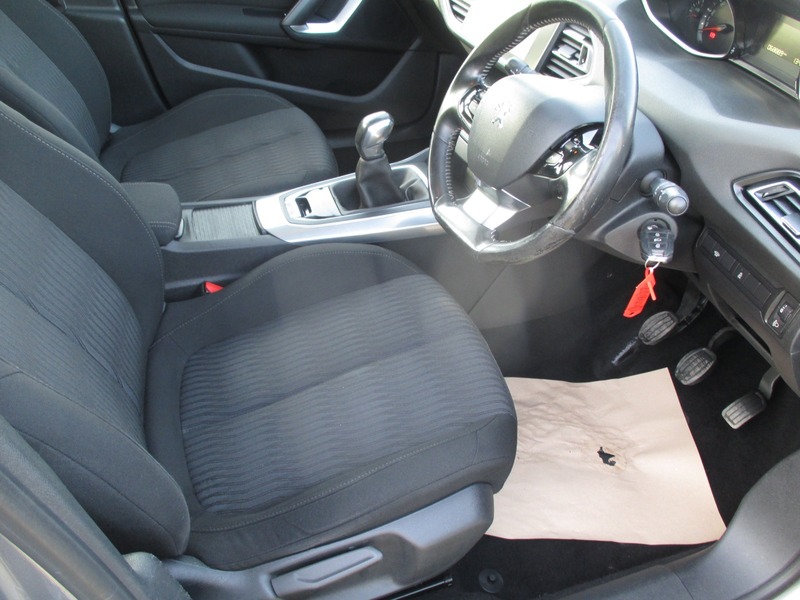 Used Peugeot 308 2015 for sale - 78168108: Photo 22