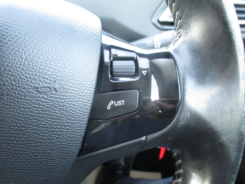 Used Peugeot 308 2015 for sale - 78168108: Photo 24