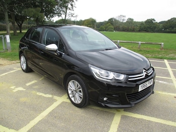 Used Citroen C4 2016 for sale - 76192709: Photo