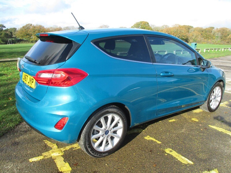 Used Ford Fiesta 2017 for sale - 76559693: Photo 8