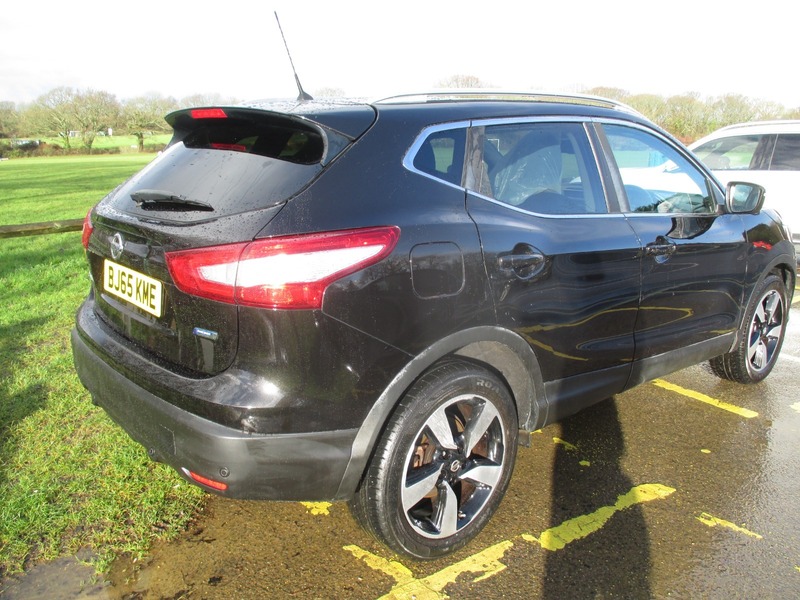 Used Nissan Qashqai 2015 for sale - 77227983: Photo 8