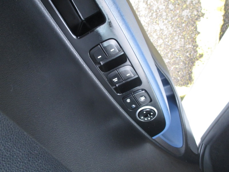 Used Hyundai i10 2016 for sale - 76357113: Photo 23