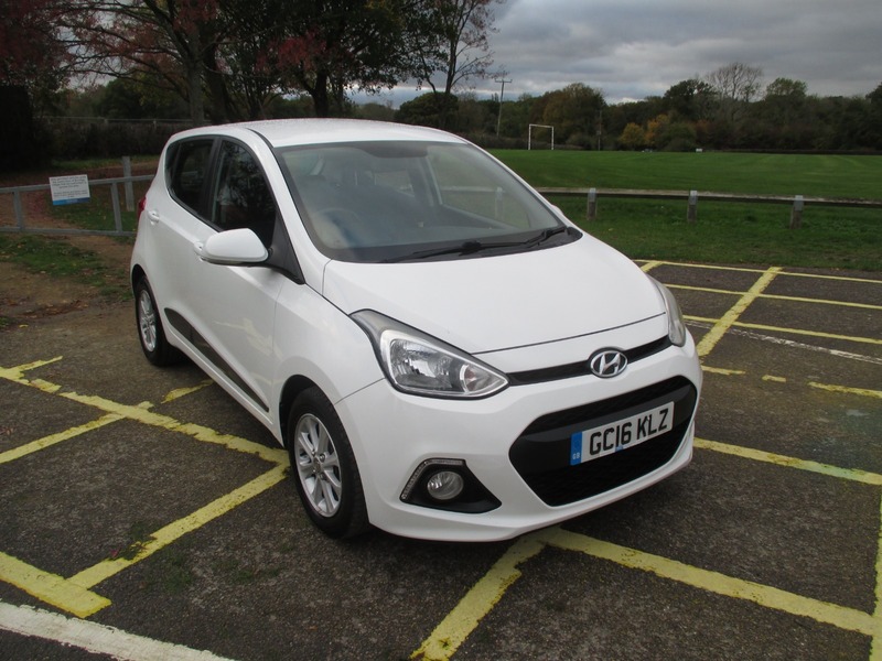 Used Hyundai i10 2016 for sale - 76357113: Photo 3