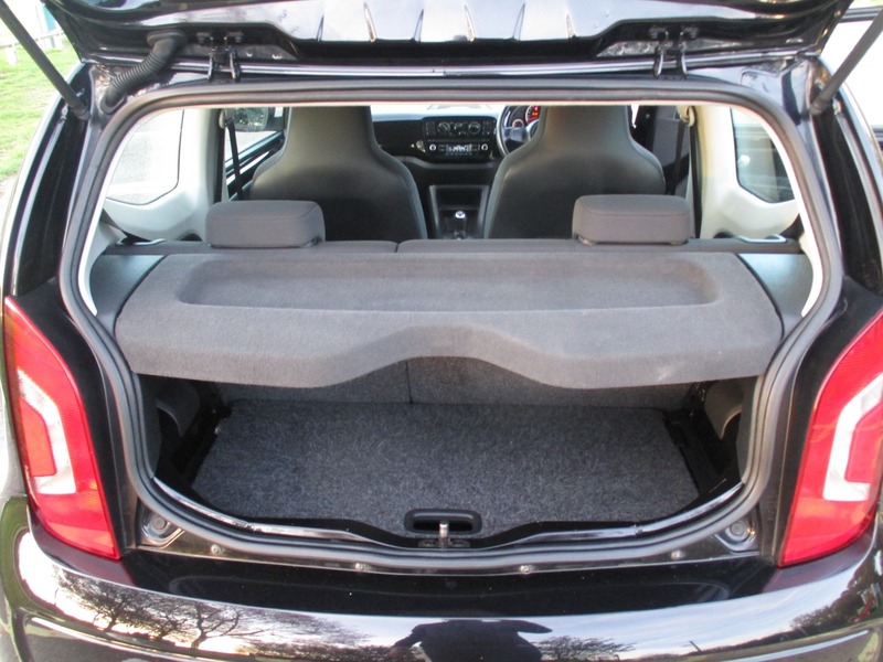 Used Volkswagen up! 2014 for sale - 76396650: Photo 23